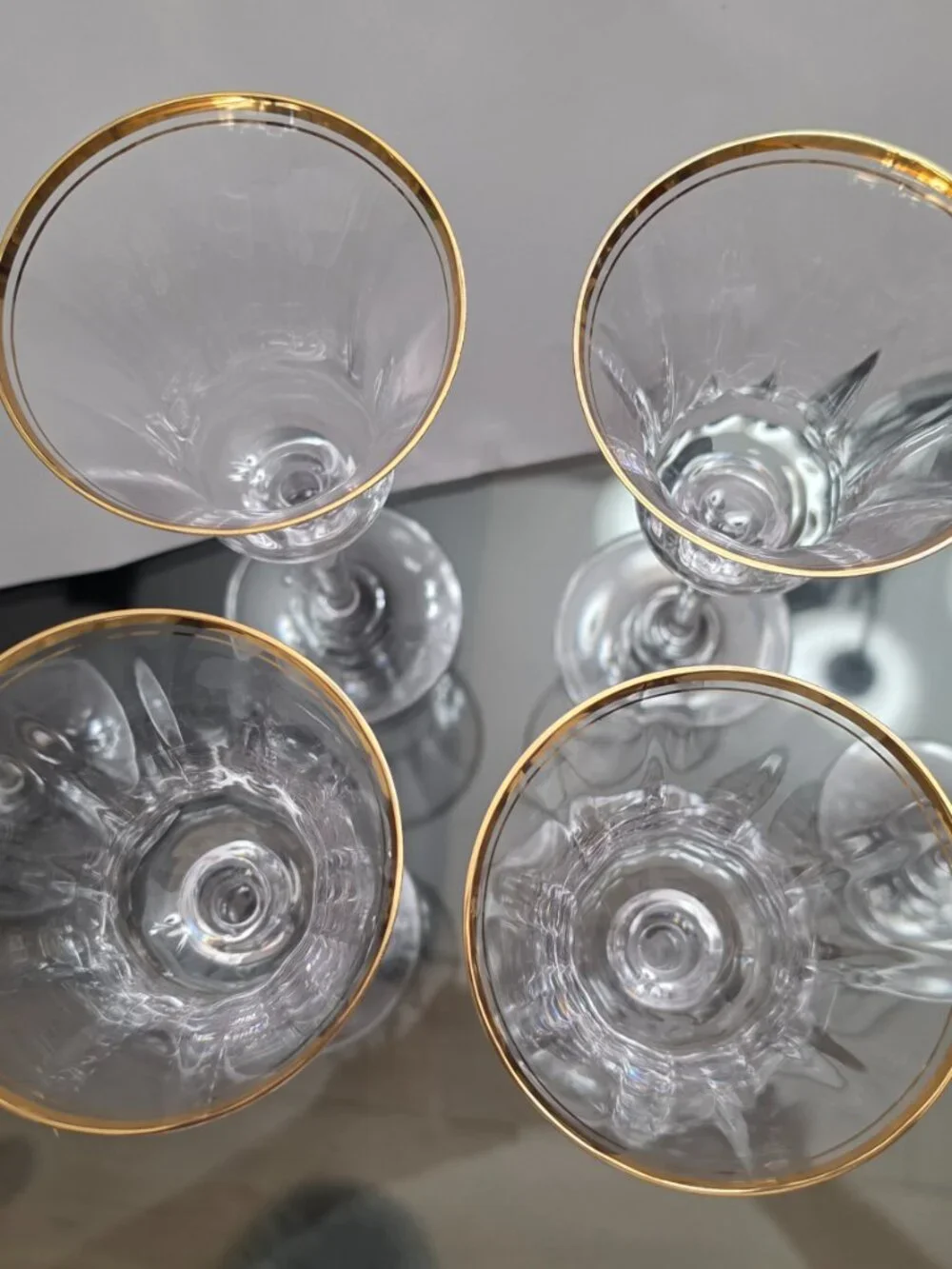 Mikasa Jamestown Crystal Water Goblet Gold Rim 9 1/8